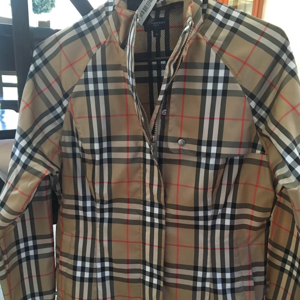 Women’s Burberry Golf Jacket Size Small